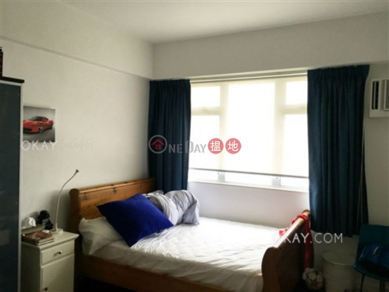 Efficient 4 bedroom with sea views, balcony | For Sale