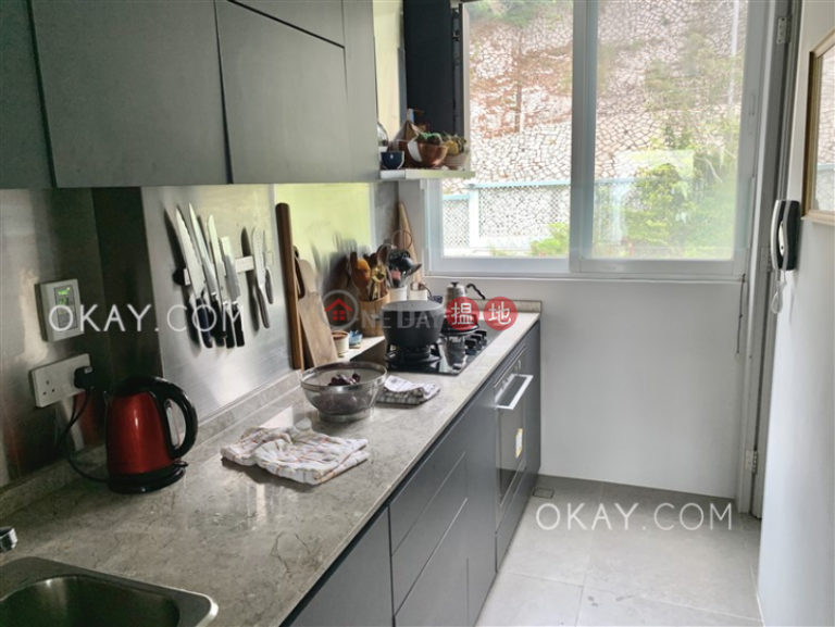 Efficient 2 bed on high floor with sea views & rooftop | For Sale