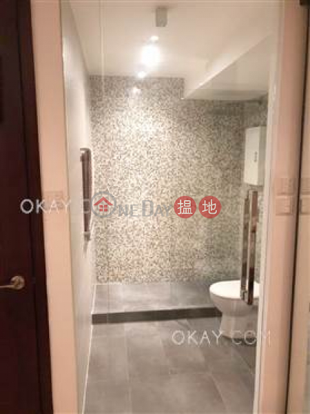 Elegant 3 bedroom with balcony & parking | Rental