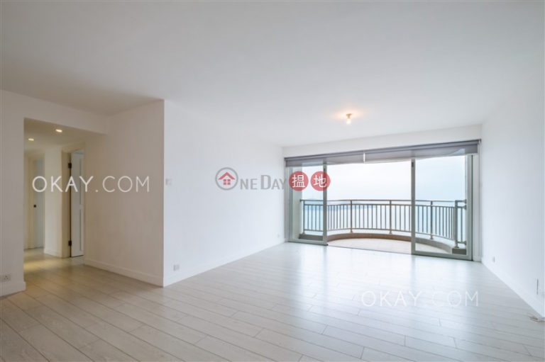 Efficient 3 bedroom on high floor with parking | Rental