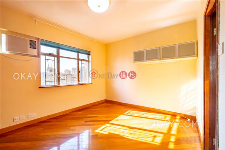 Efficient 3 bedroom with parking | Rental