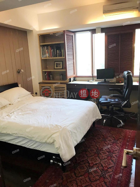 Y. Y. Mansions block A-D | 4 bedroom Low Floor Flat for Sale