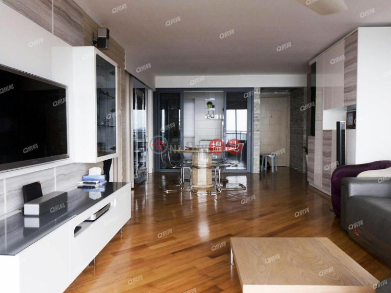 Block 19-24 Baguio Villa | 3 bedroom Mid Floor Flat for Sale