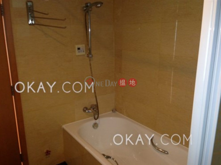 Gorgeous 3 bedroom with sea views, balcony | Rental