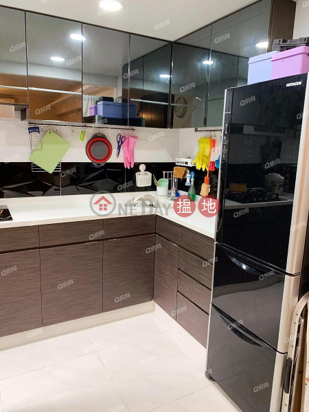 Wah Lai House, Wah Kwai Estate | 2 bedroom Low Floor Flat for Sale