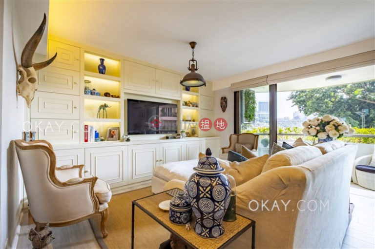 Popular 2 bedroom with balcony & parking | Rental