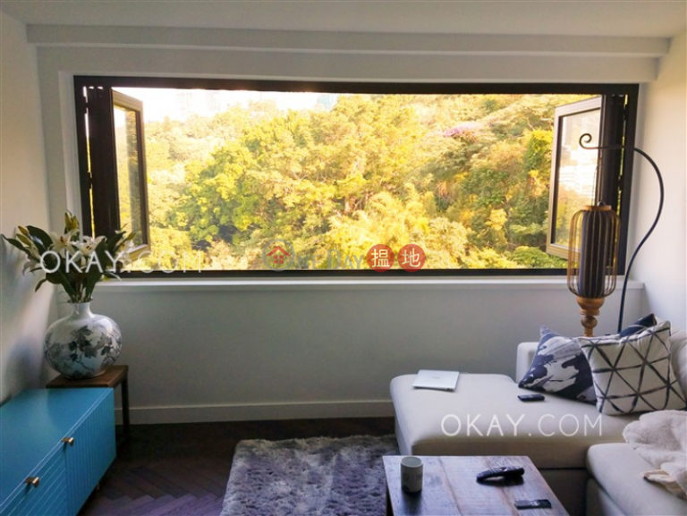 Unique 2 bedroom with parking | Rental