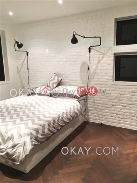 Unique 2 bedroom with parking | Rental