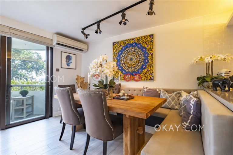 Popular 2 bedroom with balcony & parking | Rental