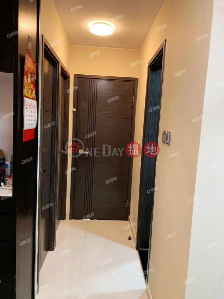 Wah Lai House, Wah Kwai Estate | 2 bedroom Low Floor Flat for Sale