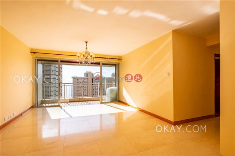 Efficient 3 bedroom with parking | Rental