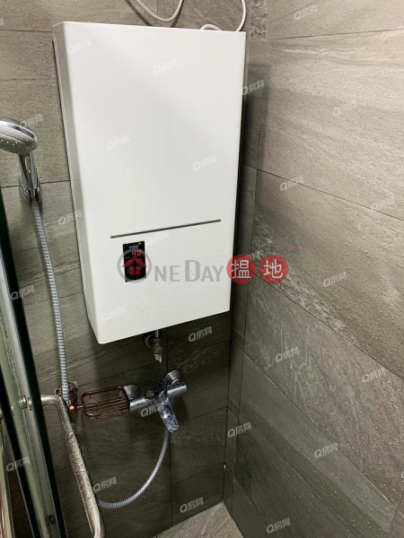 Wah Lim House, Wah Kwai Estate | 2 bedroom Mid Floor Flat for Sale