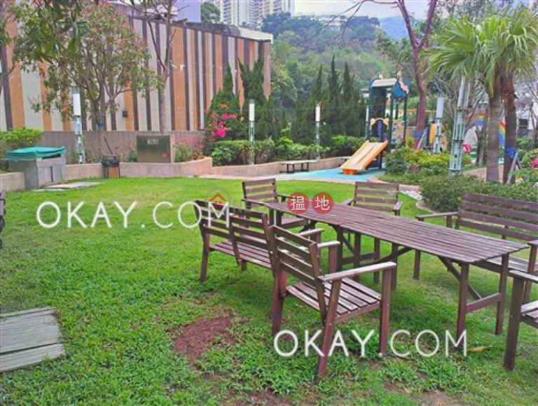 Cozy 2 bedroom with balcony | Rental