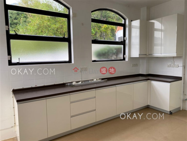 Beautiful house with balcony | Rental