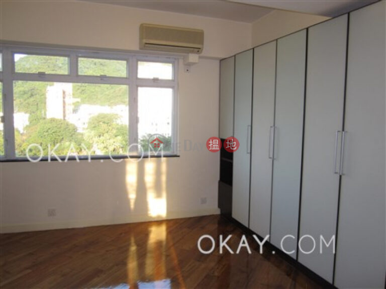 Elegant 3 bedroom with parking | For Sale