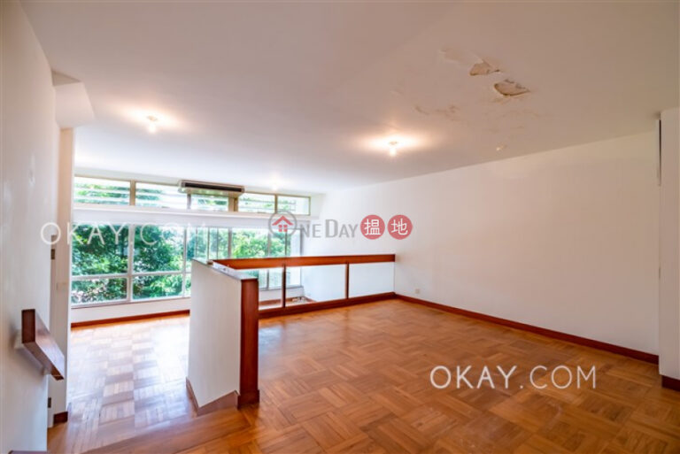 Luxurious house with terrace, balcony | For Sale
