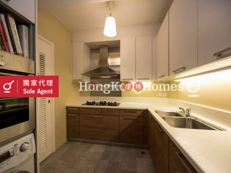 2 Bedroom Unit at Block 25-27 Baguio Villa | For Sale