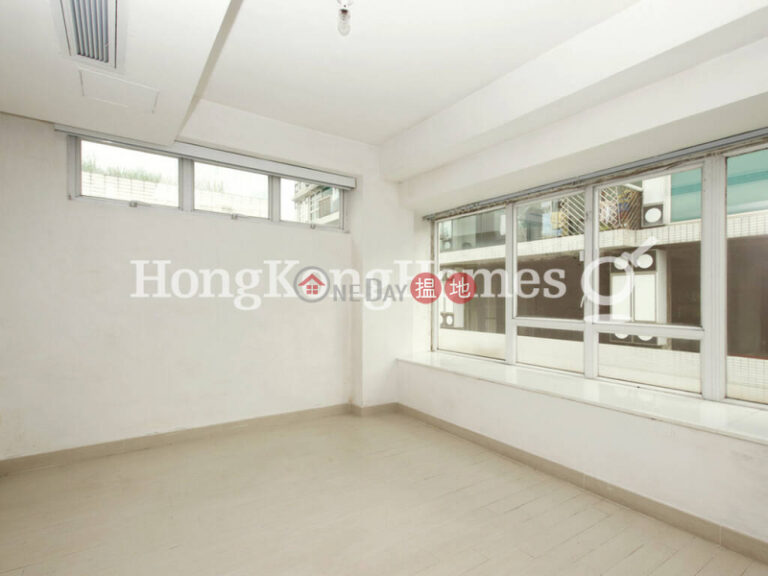 2 Bedroom Unit for Rent at Phase 3 Villa Cecil
