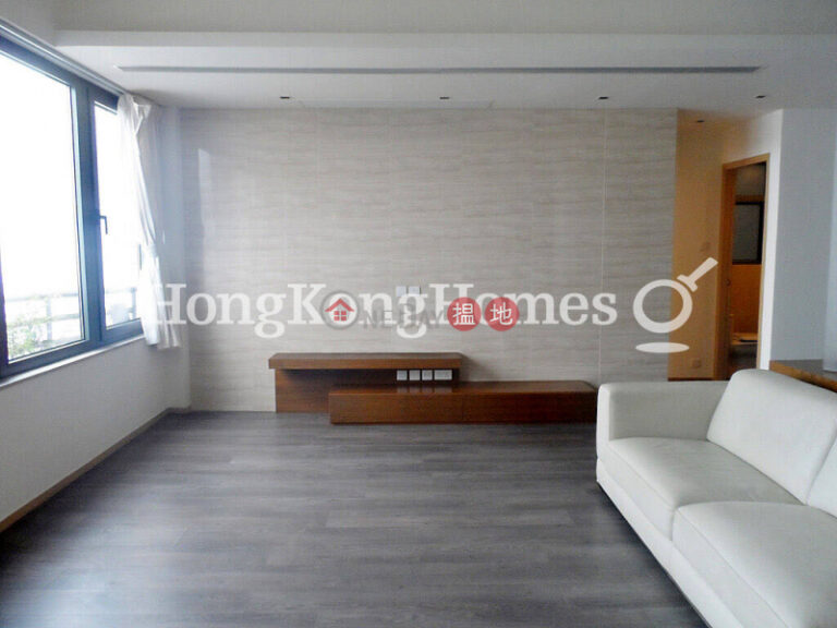 2 Bedroom Unit for Rent at Block 16-18 Baguio Villa, President Tower