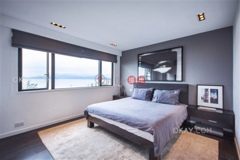 Efficient 3 bedroom with sea views & balcony | For Sale