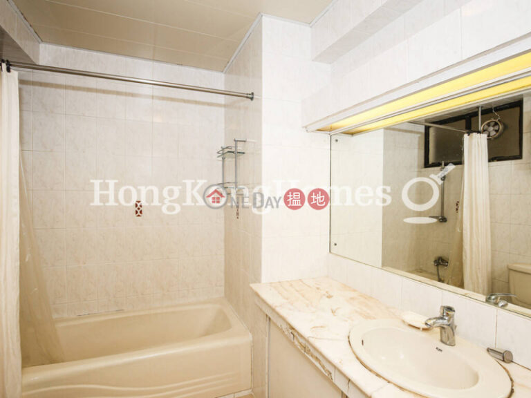 3 Bedroom Family Unit for Rent at Pokfulam Gardens  Block 3