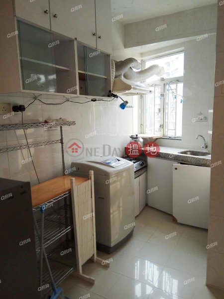 WORLD FAIR COURT | 2 bedroom Mid Floor Flat for Rent