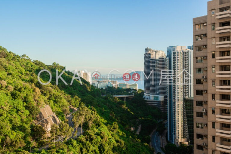 Stylish 3 bed on high floor with sea views & rooftop | For Sale