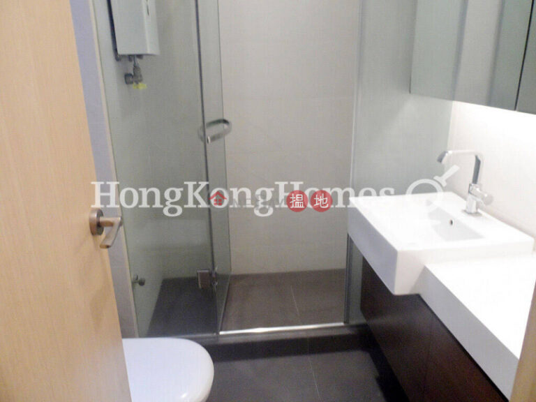 2 Bedroom Unit for Rent at Block 16-18 Baguio Villa, President Tower