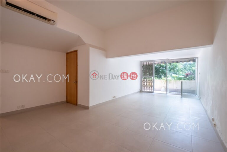 Luxurious house with terrace, balcony | For Sale