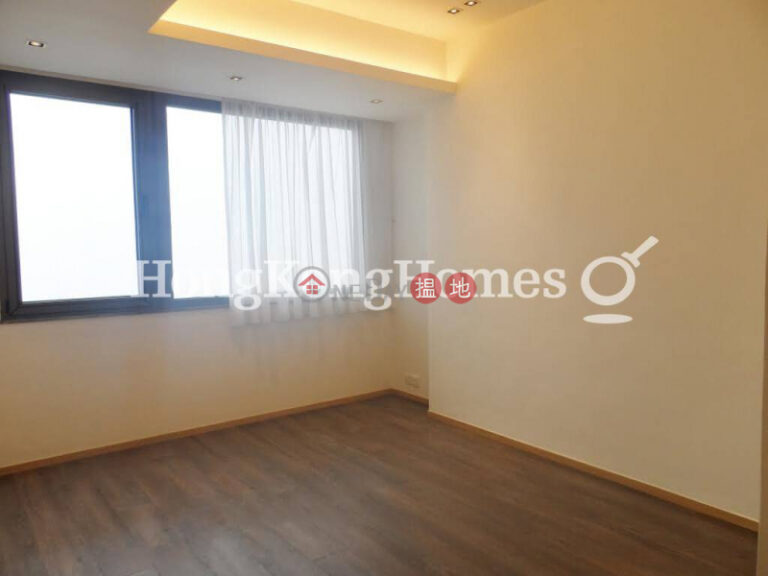 2 Bedroom Unit for Rent at Block 16-18 Baguio Villa, President Tower