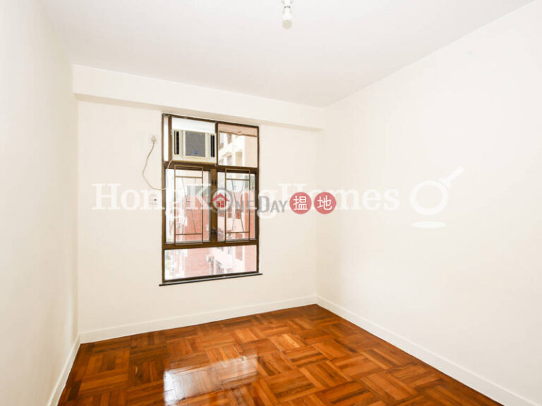 3 Bedroom Family Unit for Rent at Pokfulam Gardens  Block 3