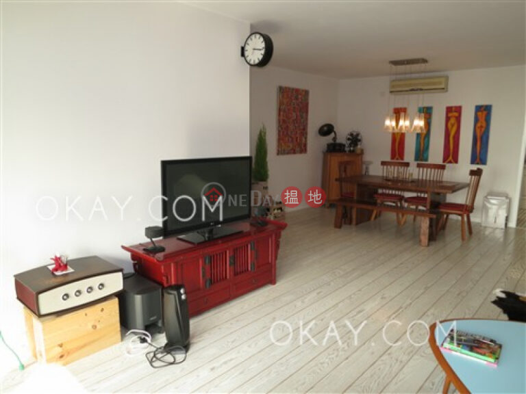 Efficient 3 bedroom with balcony & parking | For Sale