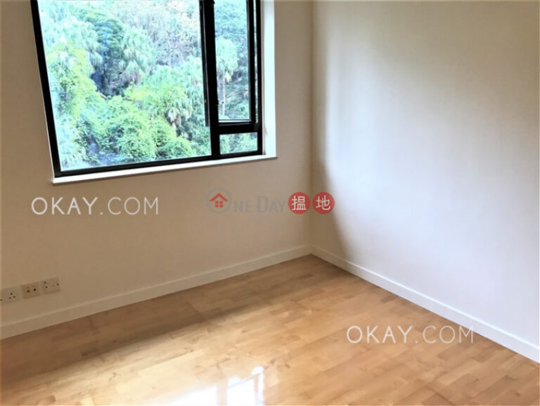 Charming 2 bedroom with parking | Rental