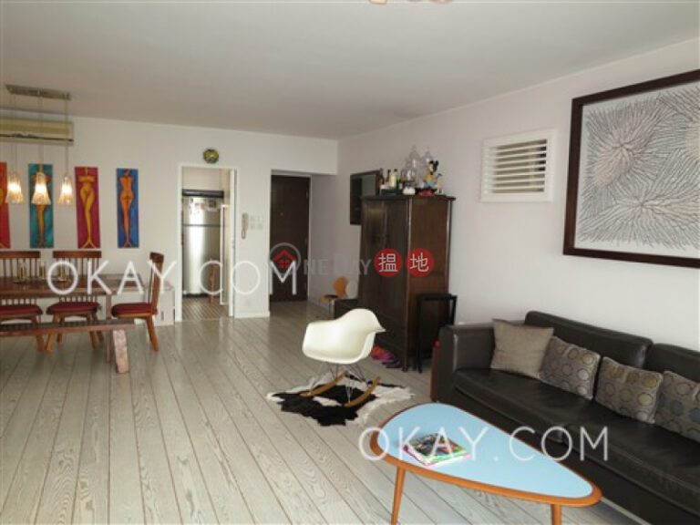 Efficient 3 bedroom with balcony & parking | For Sale