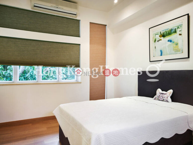 3 Bedroom Family Unit for Rent at Bisney Villas