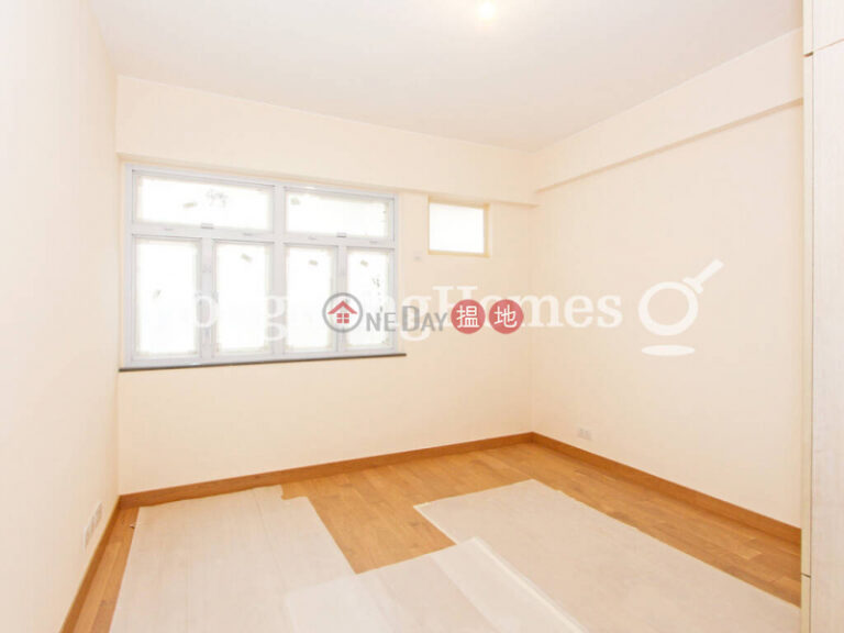 3 Bedroom Family Unit for Rent at Block 32-39 Baguio Villa