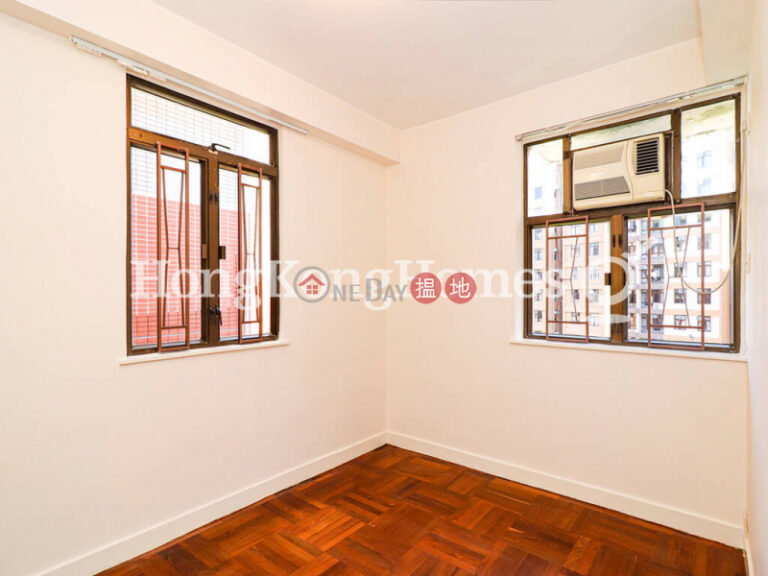 3 Bedroom Family Unit for Rent at Pokfulam Gardens  Block 3