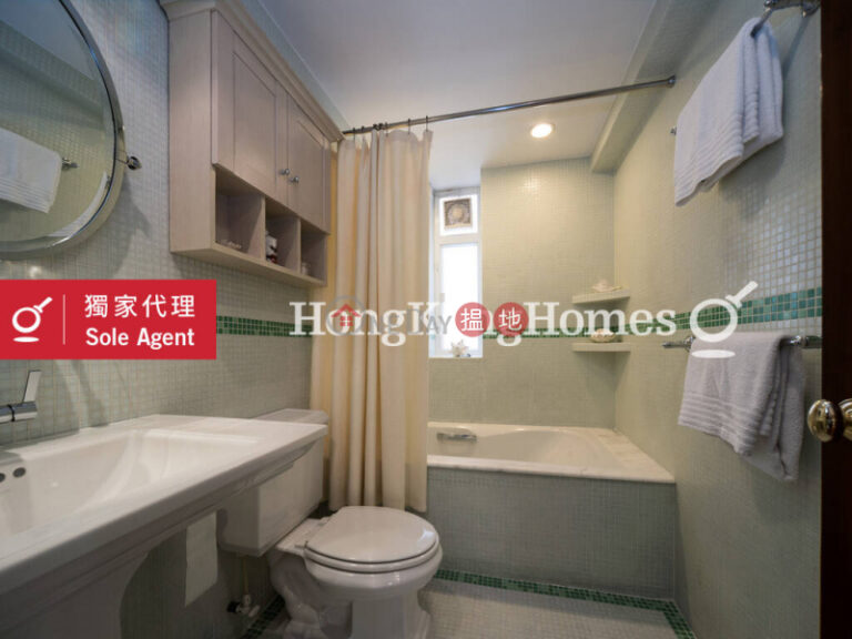 2 Bedroom Unit at Block 25-27 Baguio Villa | For Sale