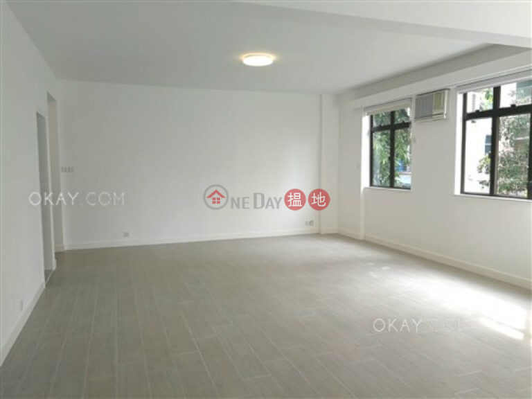 Efficient 3 bedroom with sea views & parking | For Sale