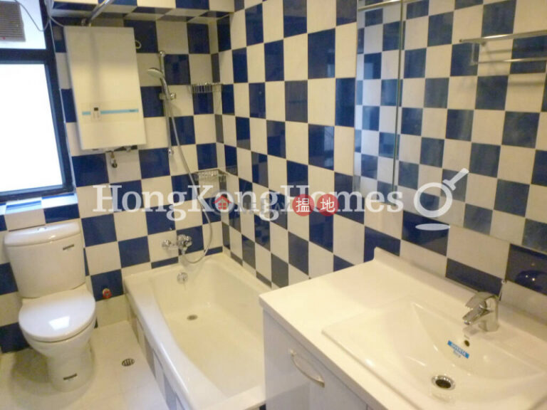 4 Bedroom Luxury Unit at Block 41-44 Baguio Villa | For Sale