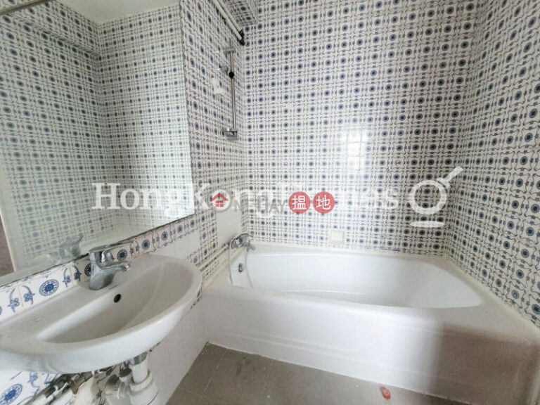 3 Bedroom Family Unit for Rent at Block 41-44 Baguio Villa