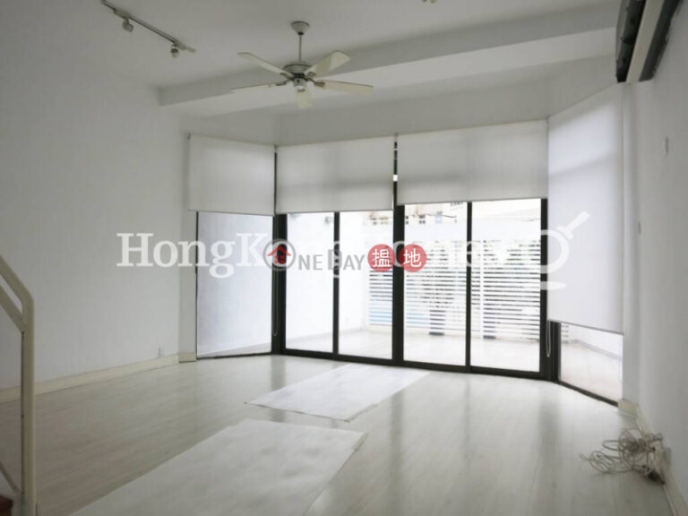 4 Bedroom Luxury Unit for Rent at Aqua 33