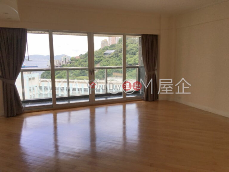 Efficient 4 bedroom with balcony & parking | For Sale