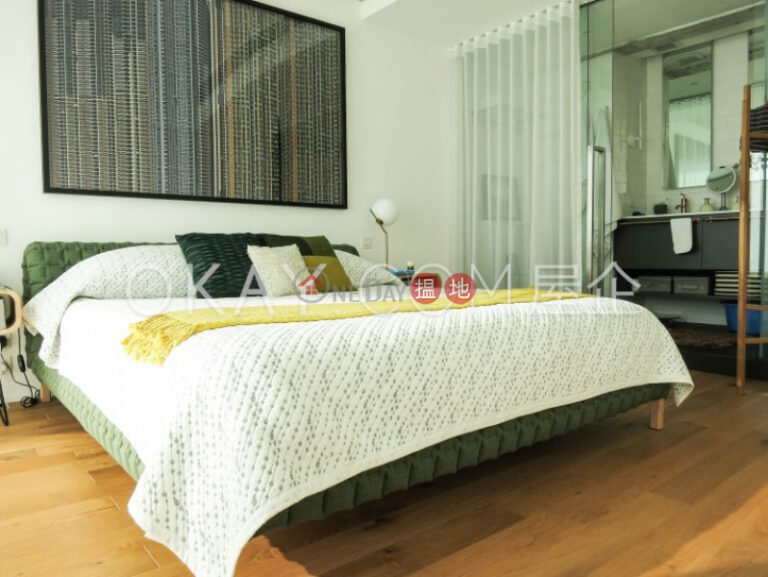 Efficient 2 bedroom with sea views, balcony | For Sale