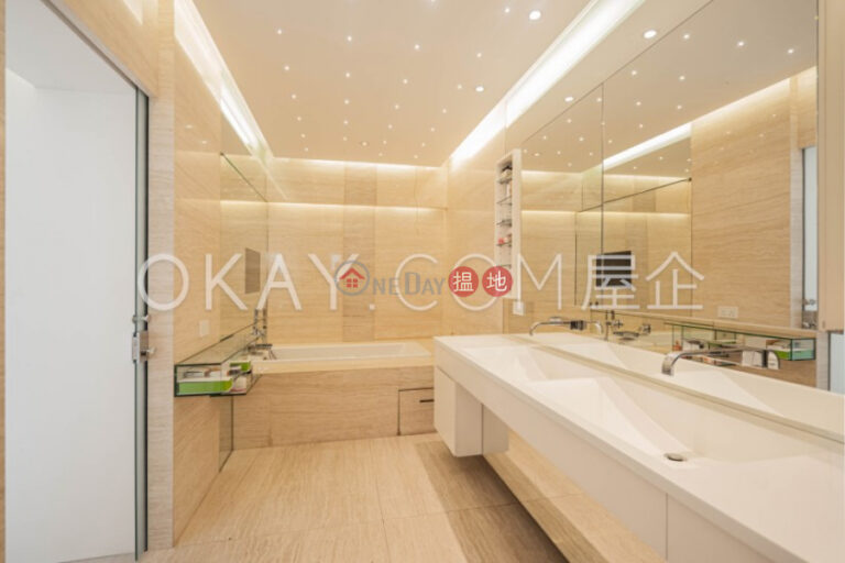 Efficient 3 bedroom in Pokfulam | Rental
