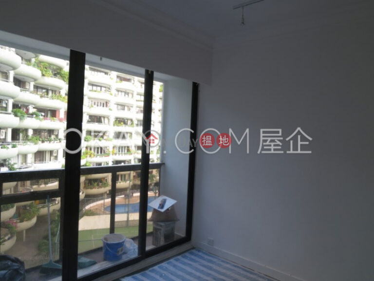 Lovely 2 bedroom with balcony & parking | Rental