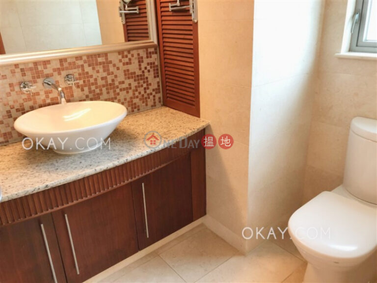 Lovely 4 bedroom with sea views, balcony | Rental