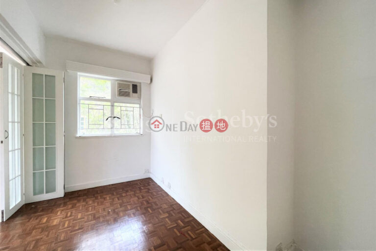 Property for Rent at Alberose with 3 Bedrooms