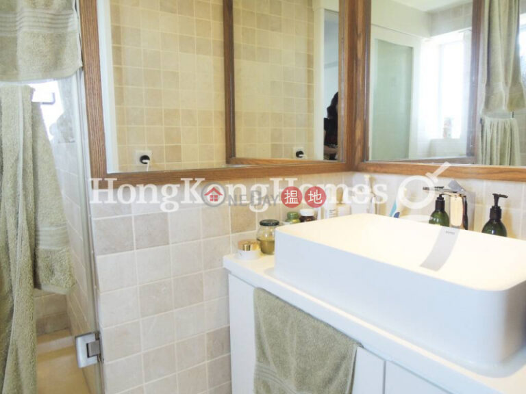 裕仁大廈A-D座三房兩廳單位出售