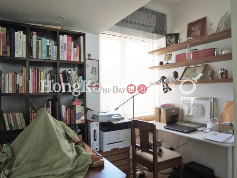 裕仁大廈A-D座三房兩廳單位出售